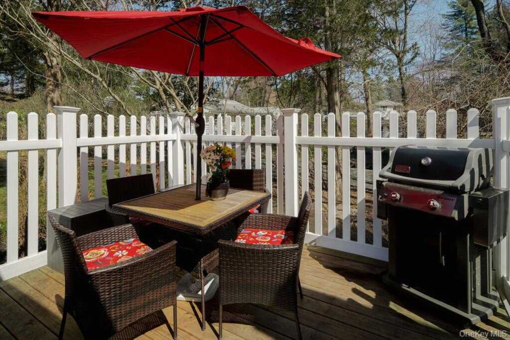 307 Sepasco Lake, Rhinebeck, NY 12572 - Photo 18 of 24