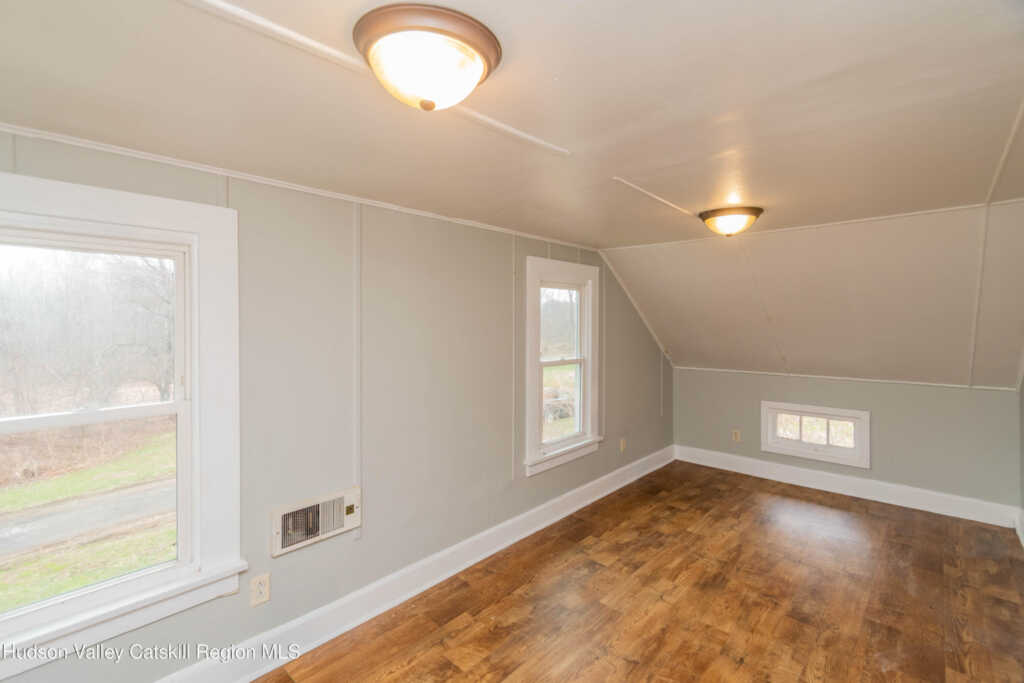 131 Station Road, New Paltz, NY 12561 - Photo 21 of 31