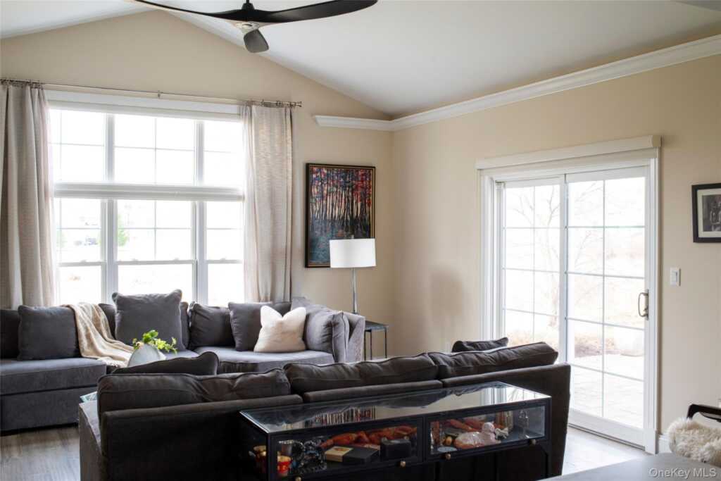 7 Sunflower Place, Rhinebeck, NY 12572 - Photo 11 of 23