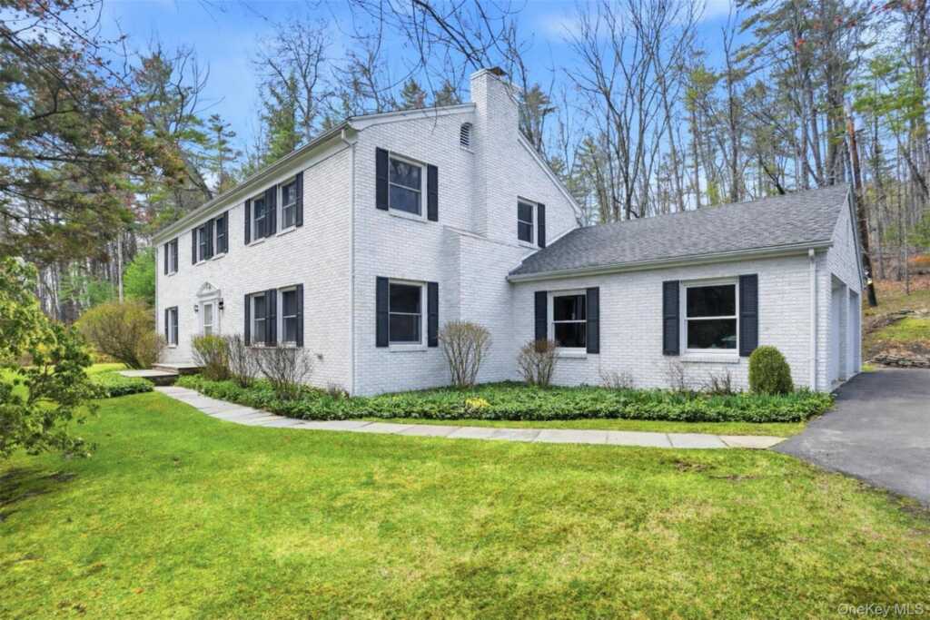 2320 Glasco Turnpike, Woodstock, NY 12498 - Photo 2 of 50