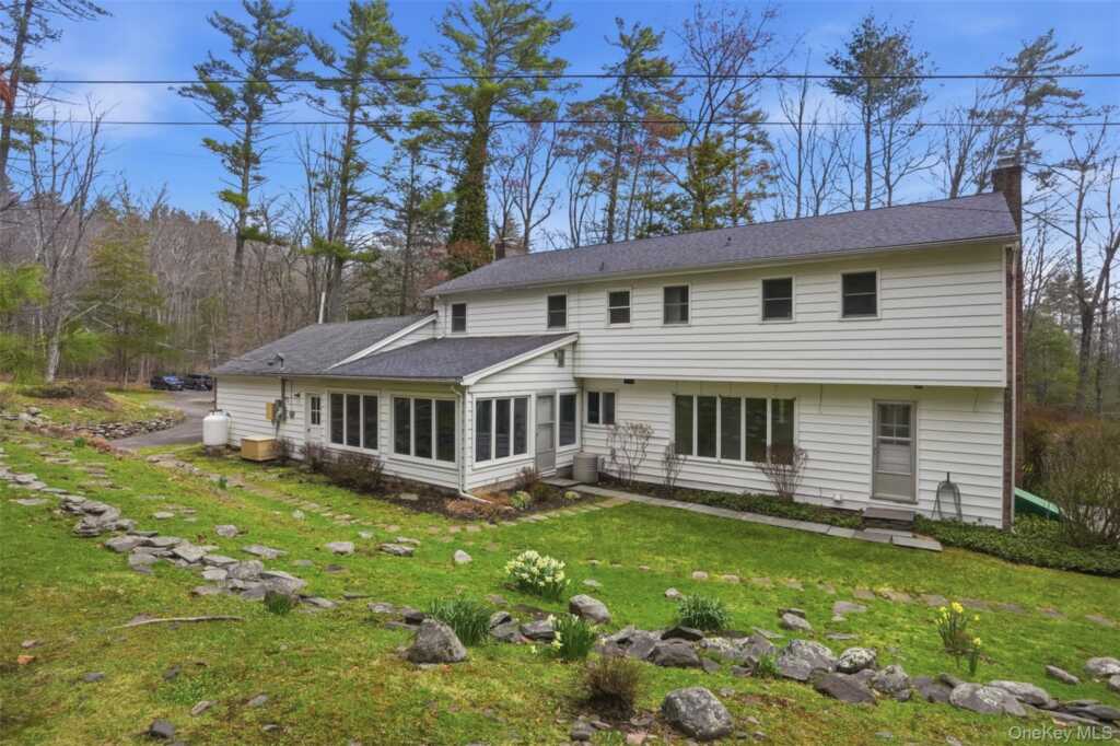 2320 Glasco Turnpike, Woodstock, NY 12498 - Photo 32 of 50