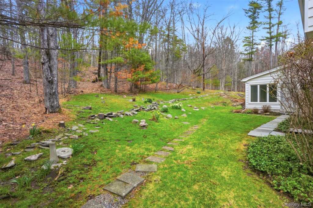 2320 Glasco Turnpike, Woodstock, NY 12498 - Photo 33 of 50