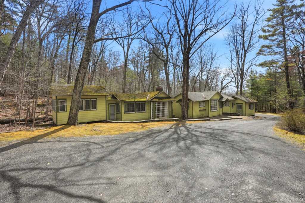 2320 Glasco Turnpike, Woodstock, NY 12498 - Photo 34 of 50