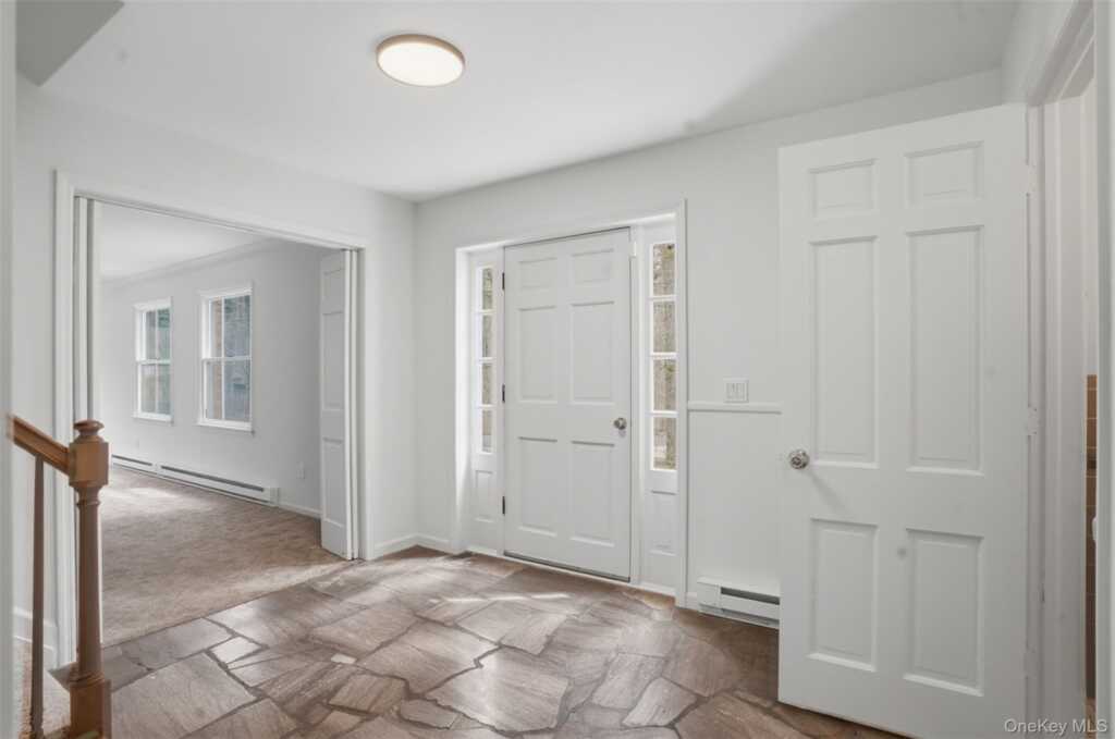 2320 Glasco Turnpike, Woodstock, NY 12498 - Photo 5 of 50