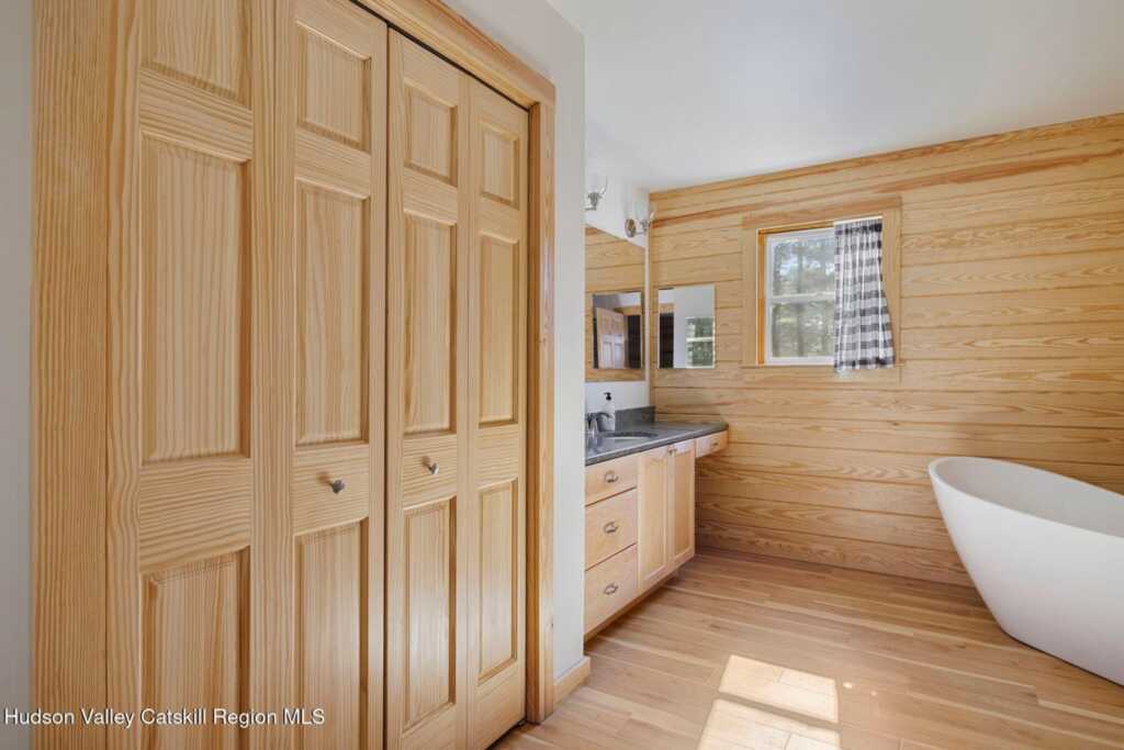 2565 Route 212, Woodstock, NY 12498 - Photo 33 of 50