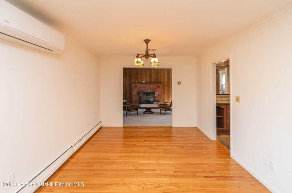 7 Lynn Place, New Paltz, NY 12561 - Photo 12 of 44