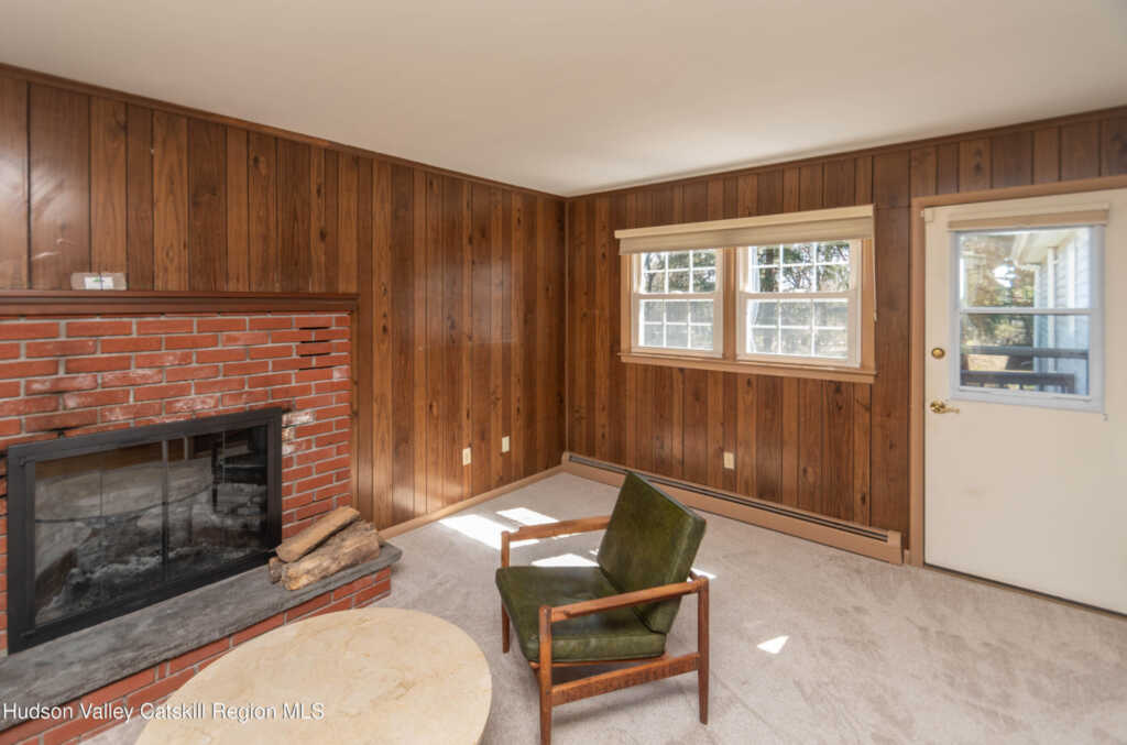 7 Lynn Place, New Paltz, NY 12561 - Photo 14 of 44