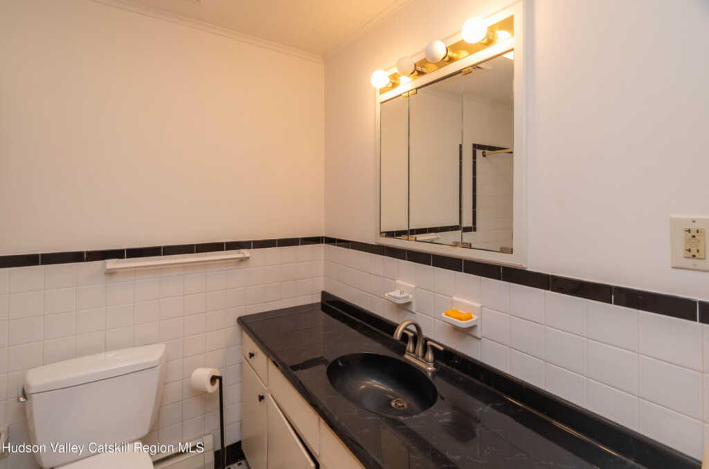 7 Lynn Place, New Paltz, NY 12561 - Photo 30 of 44