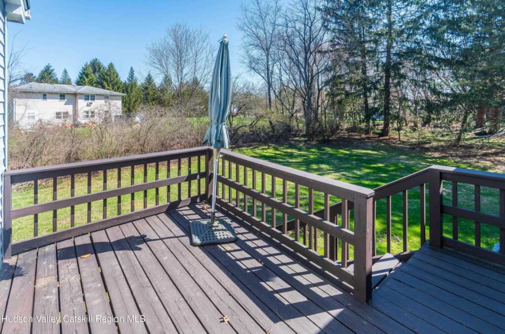 7 Lynn Place, New Paltz, NY 12561 - Photo 40 of 44