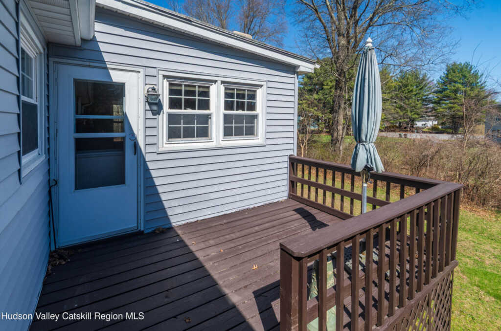 7 Lynn Place, New Paltz, NY 12561 - Photo 41 of 44