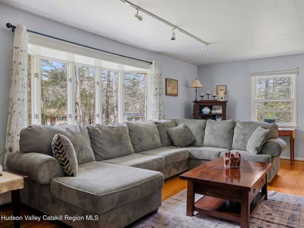 39 Whitney Drive, Woodstock, NY 12498 - Photo 15 of 50