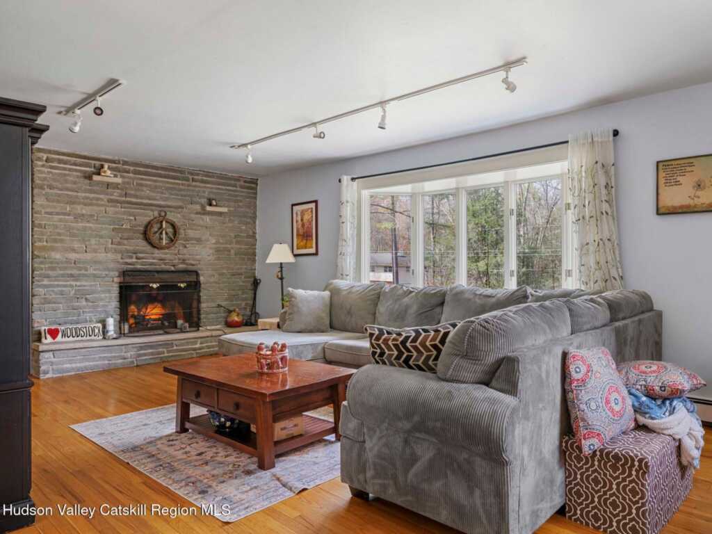 39 Whitney Drive, Woodstock, NY 12498 - Photo 17 of 50