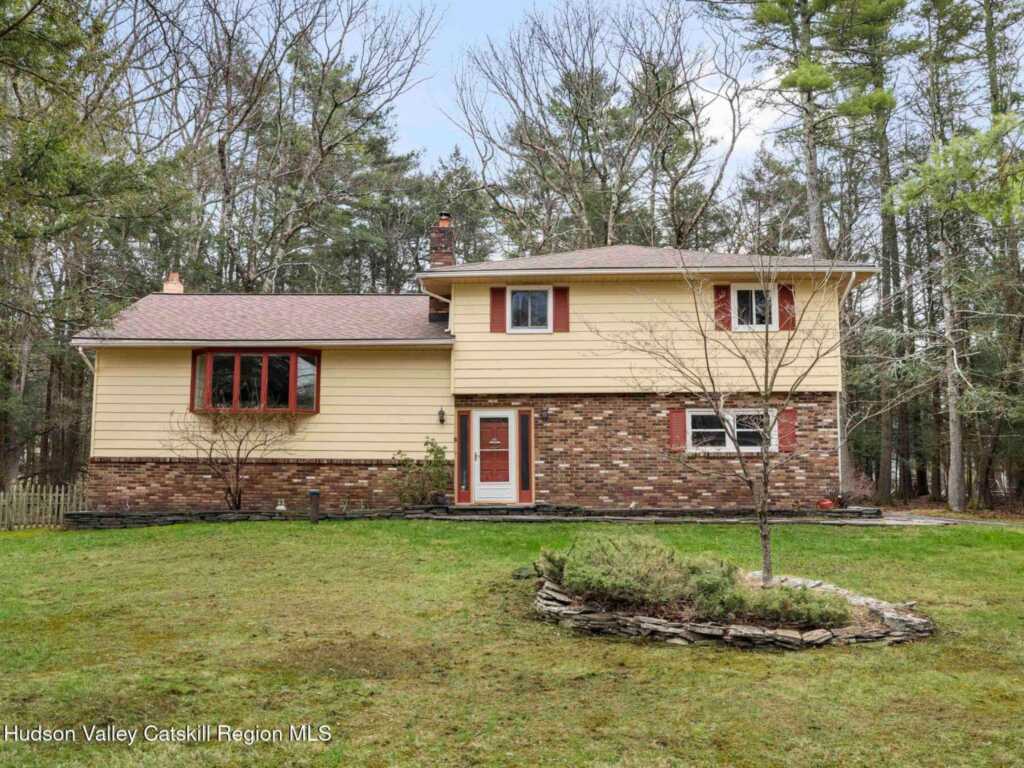 39 Whitney Drive, Woodstock, NY 12498 - Photo 4 of 50
