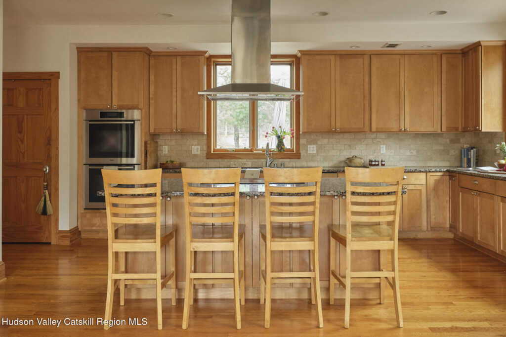 592 Swartekill Road, New Paltz, NY 12561 - Photo 10 of 48