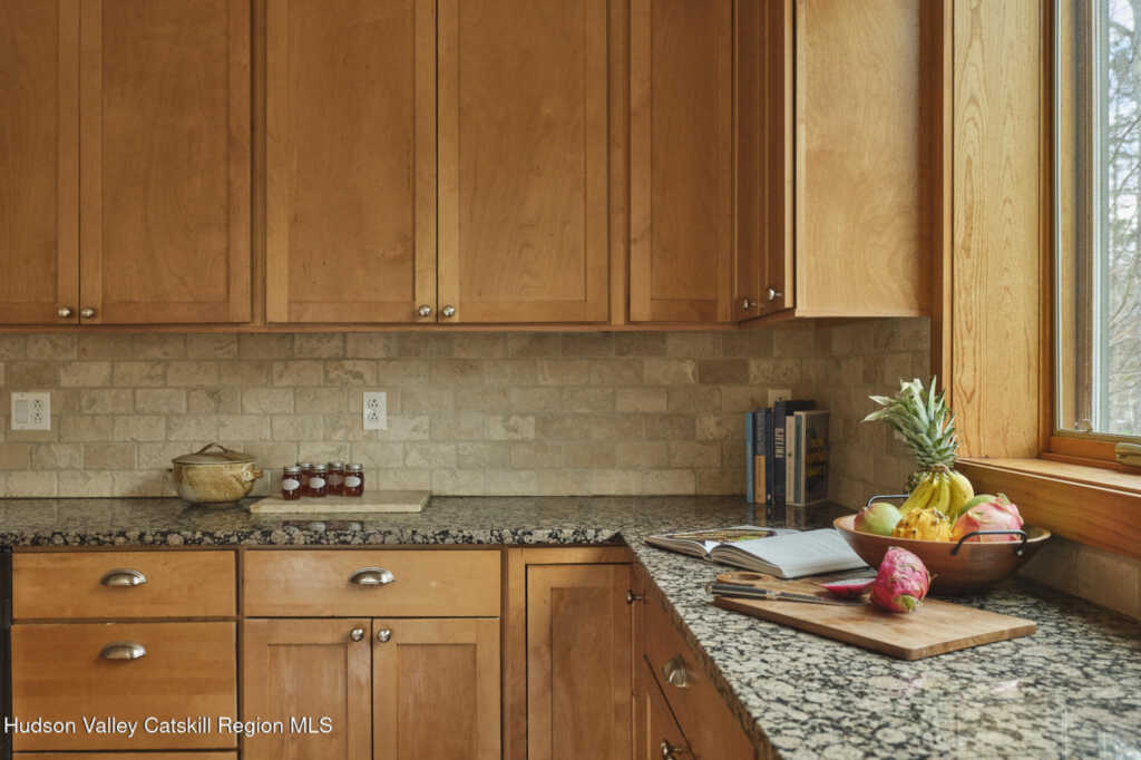 592 Swartekill Road, New Paltz, NY 12561 - Photo 11 of 48