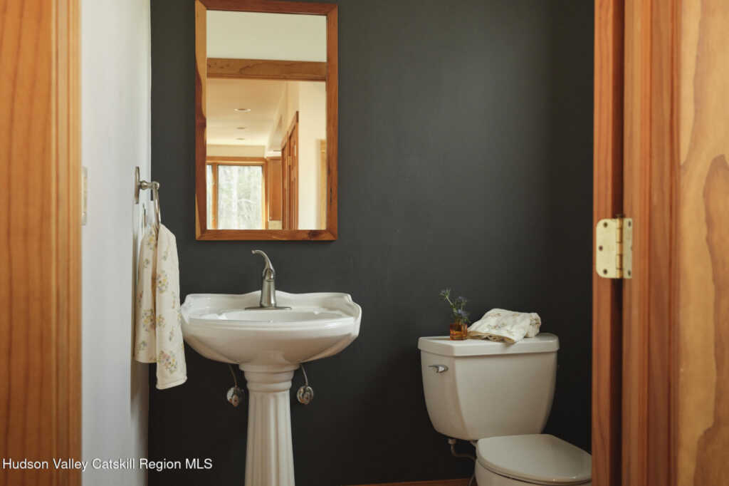 592 Swartekill Road, New Paltz, NY 12561 - Photo 15 of 48