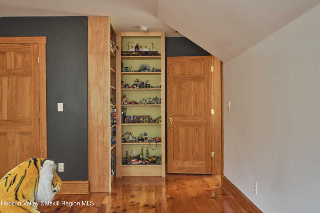 592 Swartekill Road, New Paltz, NY 12561 - Photo 22 of 48