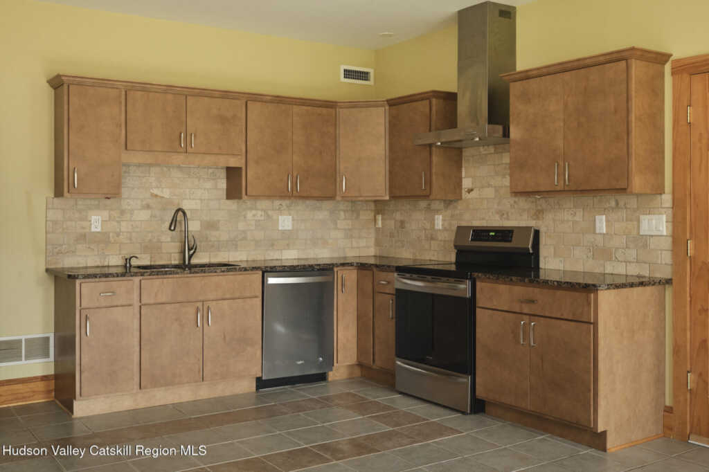 592 Swartekill Road, New Paltz, NY 12561 - Photo 29 of 48