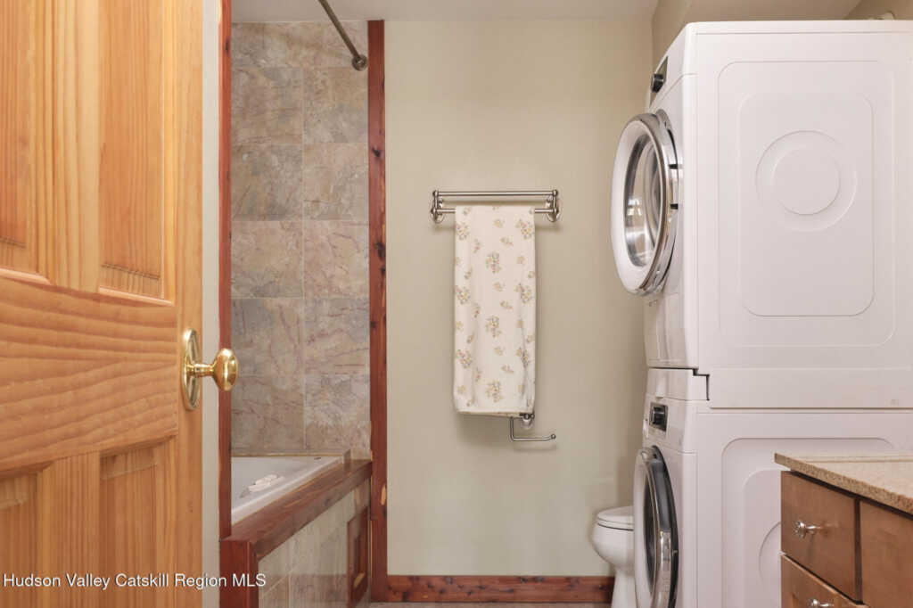 592 Swartekill Road, New Paltz, NY 12561 - Photo 34 of 48