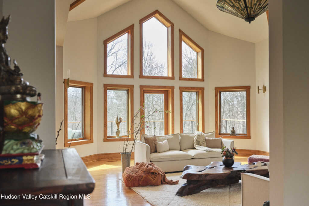 592 Swartekill Road, New Paltz, NY 12561 - Photo 4 of 48