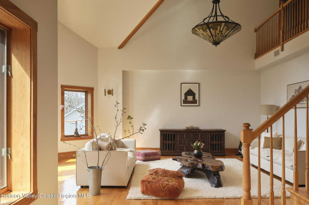 592 Swartekill Road, New Paltz, NY 12561 - Photo 5 of 48