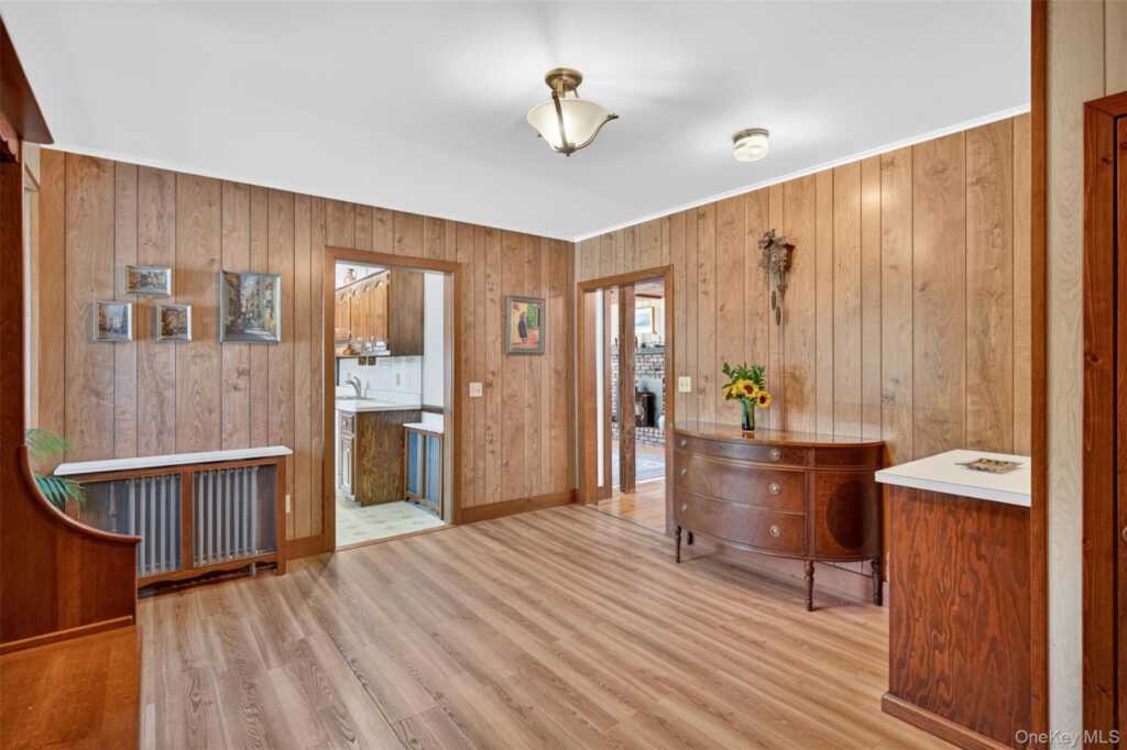 51 Mulberry Street, Rhinebeck, NY 12572 - Photo 10 of 41