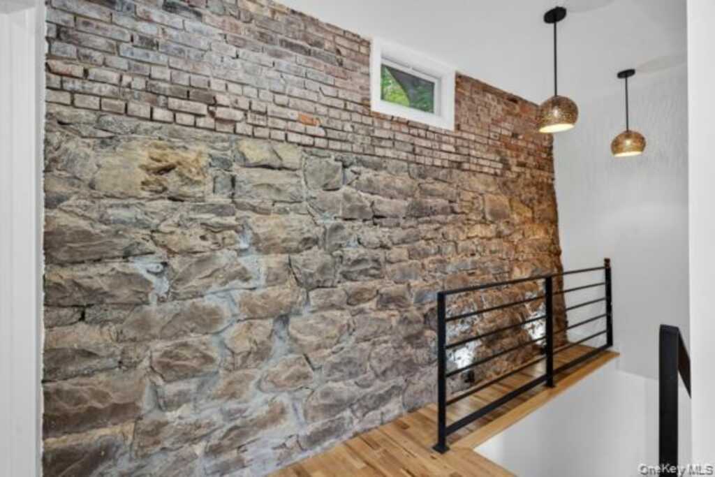 26 Gill Street, Kingston, NY 12401 - Photo 12 of 25