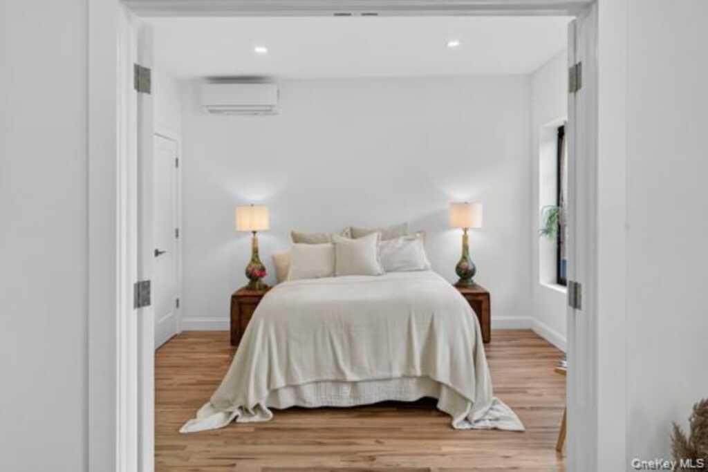 26 Gill Street, Kingston, NY 12401 - Photo 16 of 25