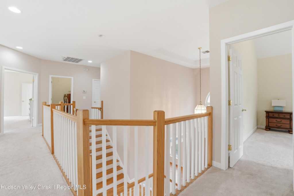 45 Tall Oaks Drive, Kingston, NY 12401 - Photo 46 of 50