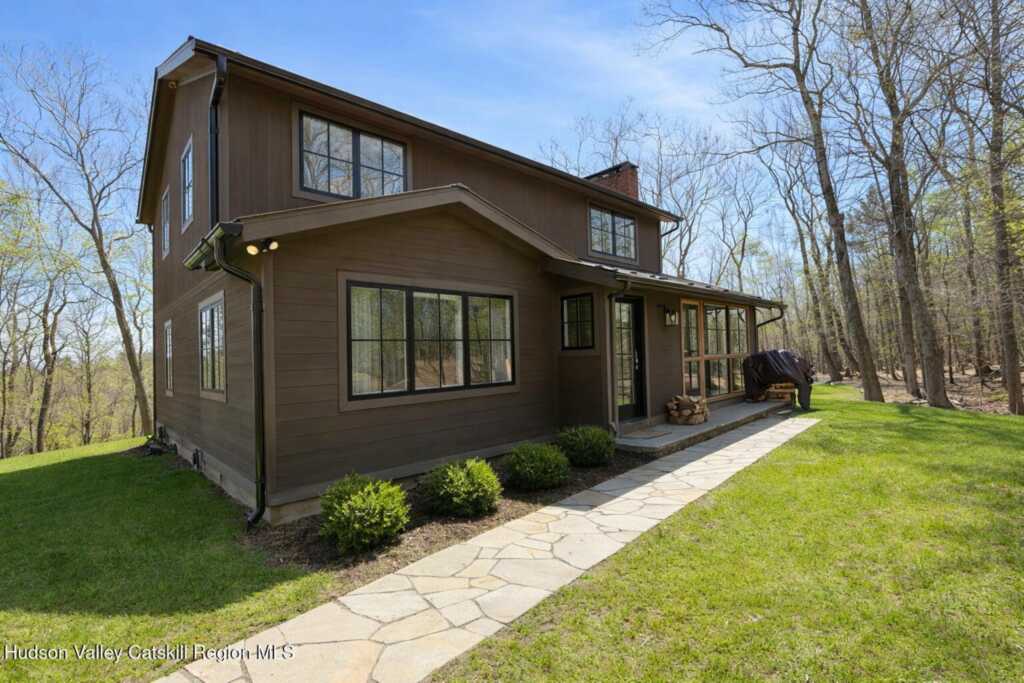 25 Boggs Hill Road, Woodstock, NY 12498 - Photo 2 of 42