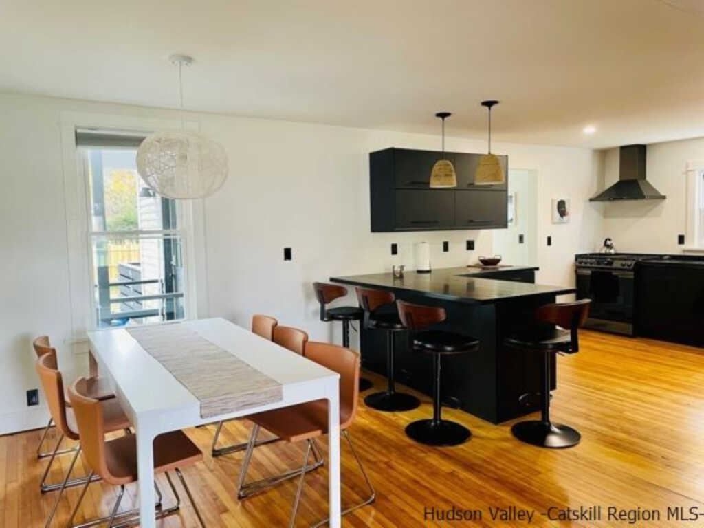 298 Lucas Avenue, Kingston, NY 12401 - Photo 7 of 23