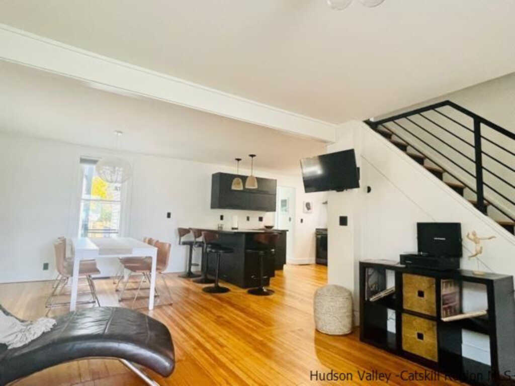 298 Lucas Avenue, Kingston, NY 12401 - Photo 9 of 23