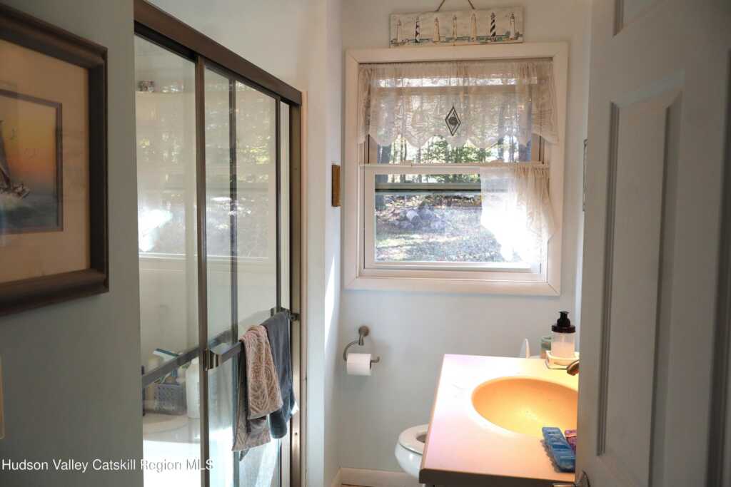 92 Wichtree Road, Woodstock, NY 12498 - Photo 11 of 21