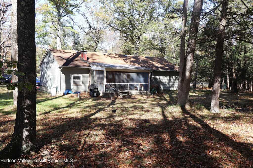 92 Wichtree Road, Woodstock, NY 12498 - Photo 16 of 21