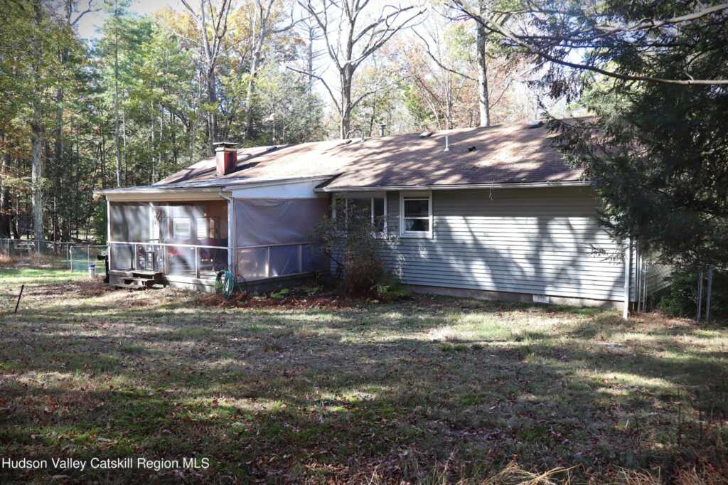 92 Wichtree Road, Woodstock, NY 12498 - Photo 17 of 21