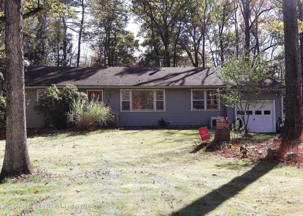 92 Wichtree Road, Woodstock, NY 12498 - Photo 2 of 21