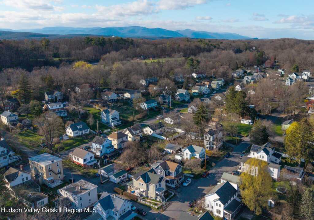 43 2nd Avenue, Kingston, NY 12401 - Photo 30 of 31