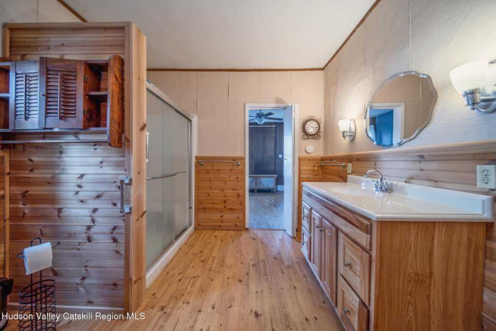 43 2nd Avenue, Kingston, NY 12401 - Photo 8 of 31