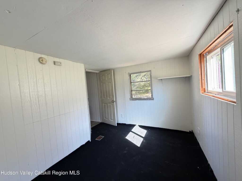 384 Glenerie Boulevard, Saugerties, NY 12477 - Photo 7 of 15