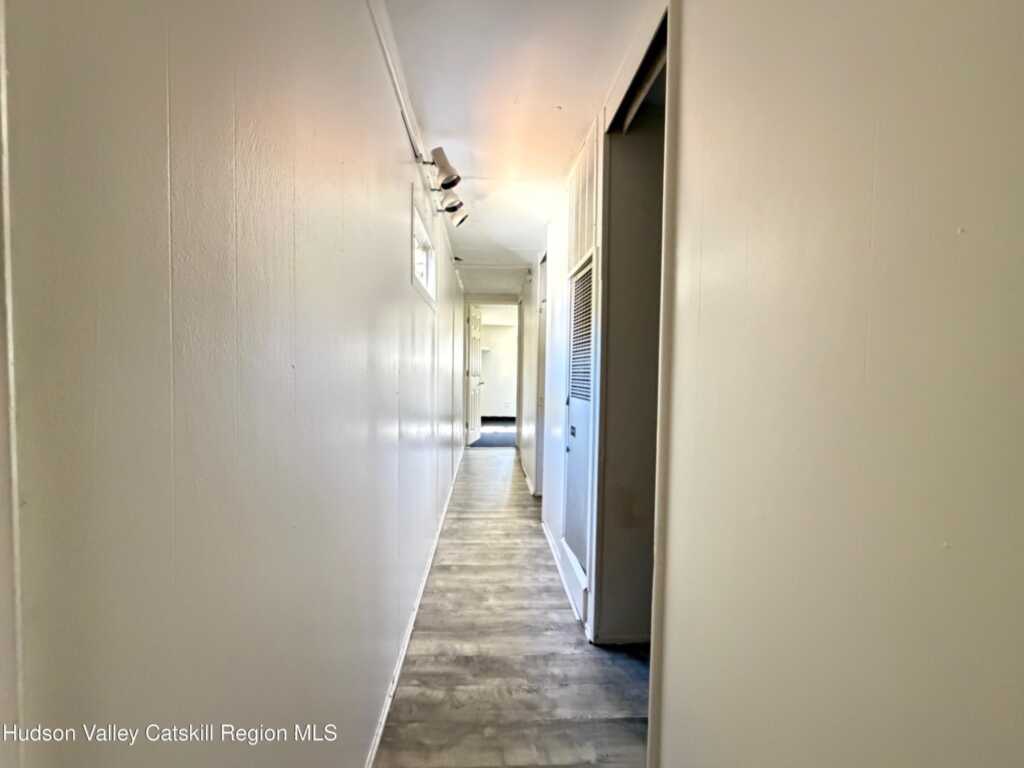 384 Glenerie Boulevard, Saugerties, NY 12477 - Photo 8 of 15