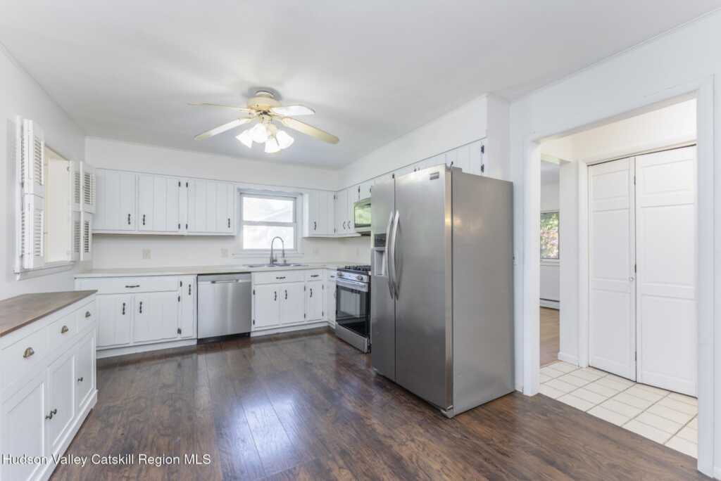 94 Tammany Street, Kingston, NY 12401 - Photo 16 of 50