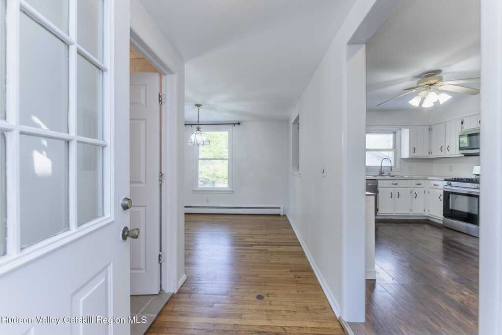 94 Tammany Street, Kingston, NY 12401 - Photo 20 of 50