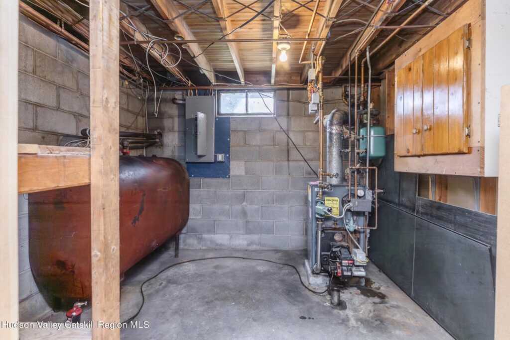 94 Tammany Street, Kingston, NY 12401 - Photo 36 of 50