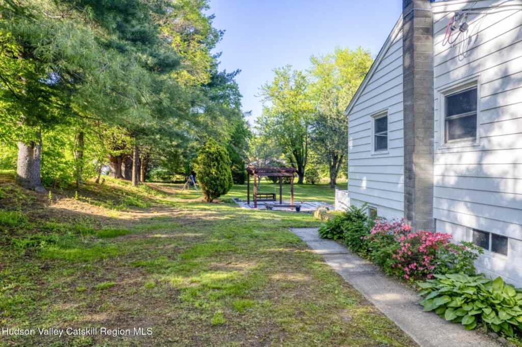 94 Tammany Street, Kingston, NY 12401 - Photo 45 of 50