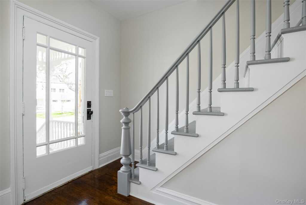 66 Chestnut Street, Rhinebeck, NY 12572 - Photo 13 of 30