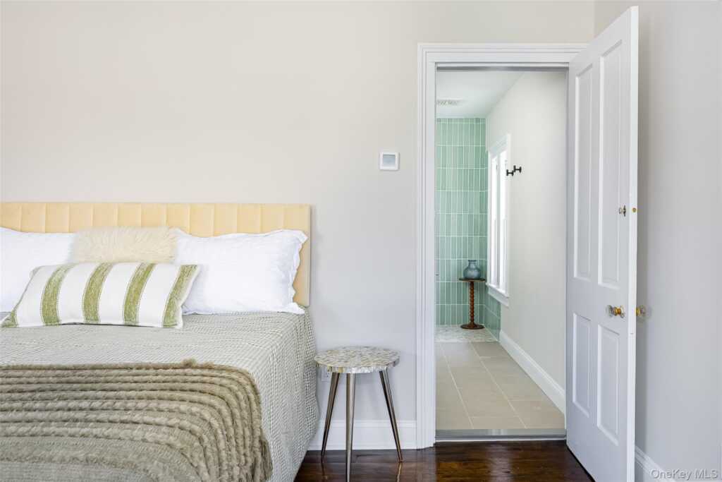 66 Chestnut Street, Rhinebeck, NY 12572 - Photo 15 of 30