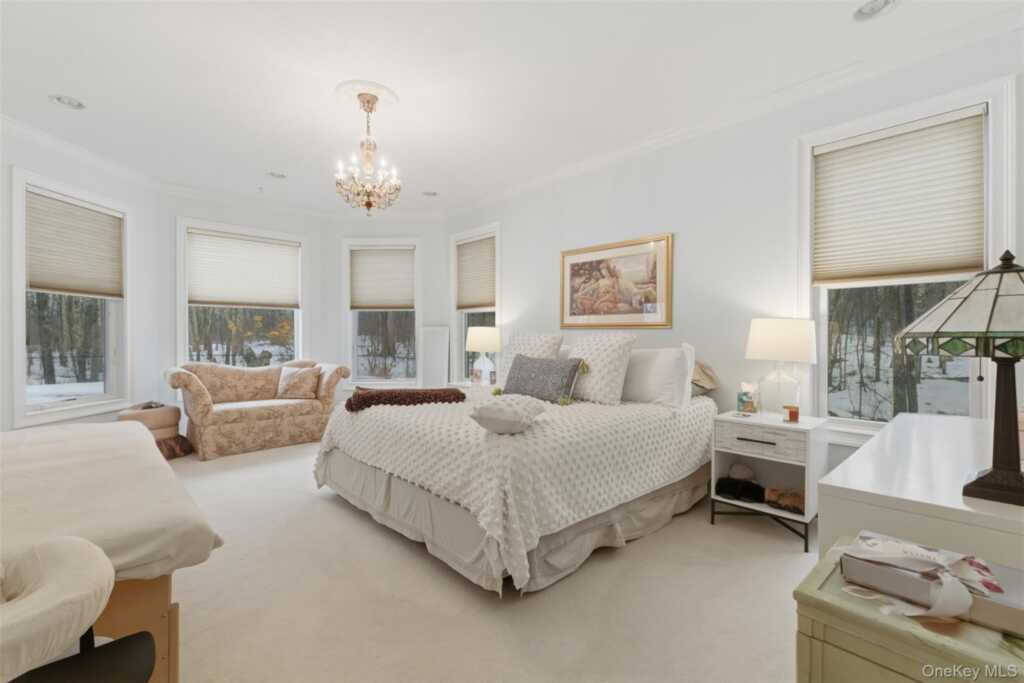 6 Foxwood Road, New Paltz, NY 12561 - Photo 17 of 37