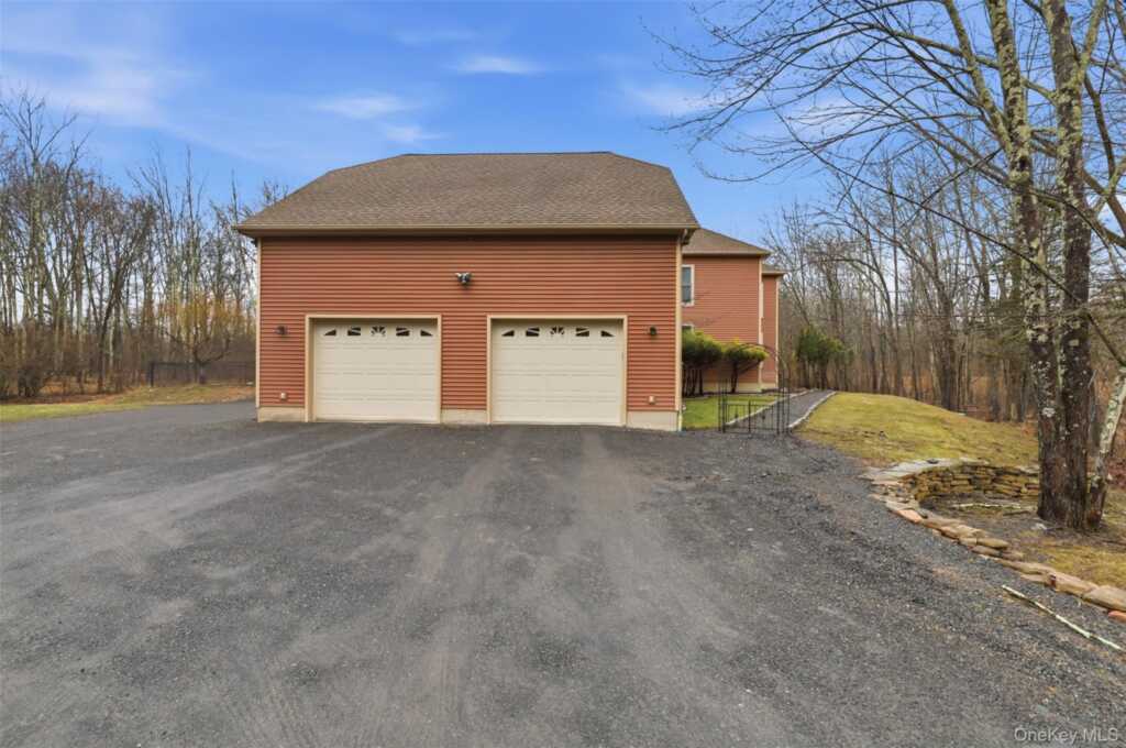 6 Foxwood Road, New Paltz, NY 12561 - Photo 35 of 37