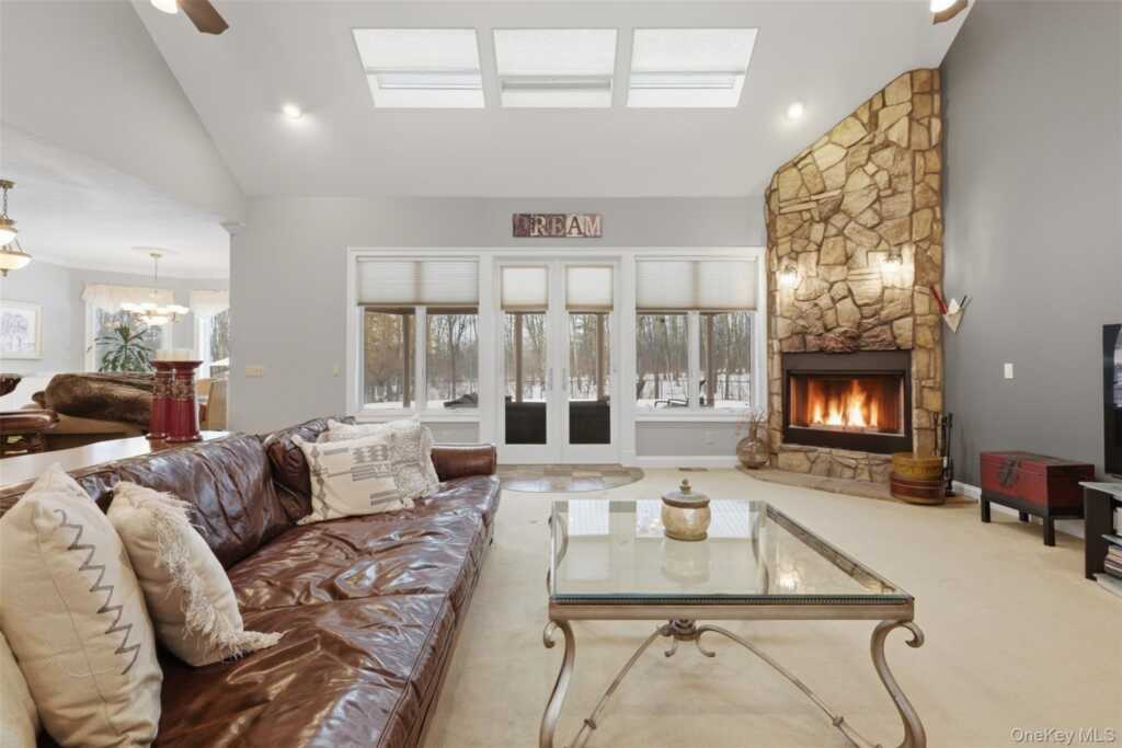 6 Foxwood Road, New Paltz, NY 12561 - Photo 6 of 37