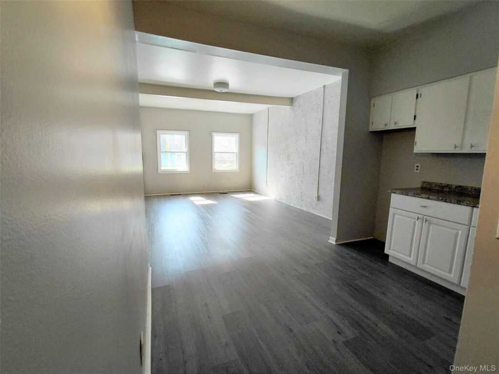 79 Franklin Street, Unit #303, Kingston, NY 12401 - Photo 11 of 16